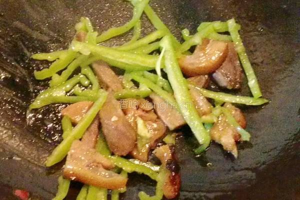 尖椒小炒肉的做法图解7
