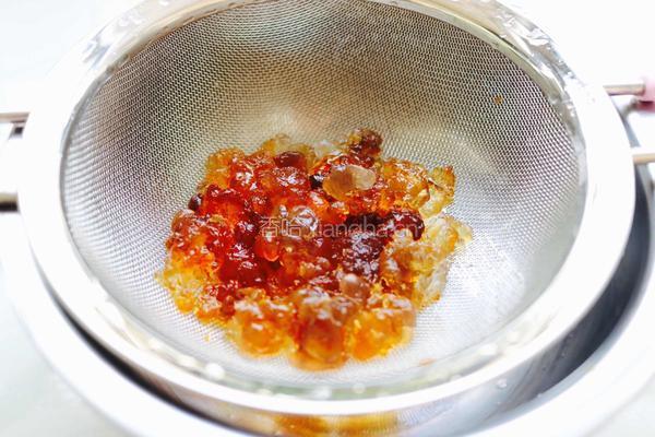 美容养颜银耳羹的做法图解5