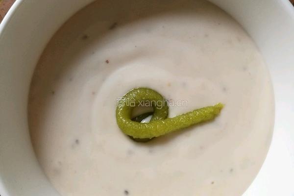 三文鱼蔬菜沙拉的做法图解4