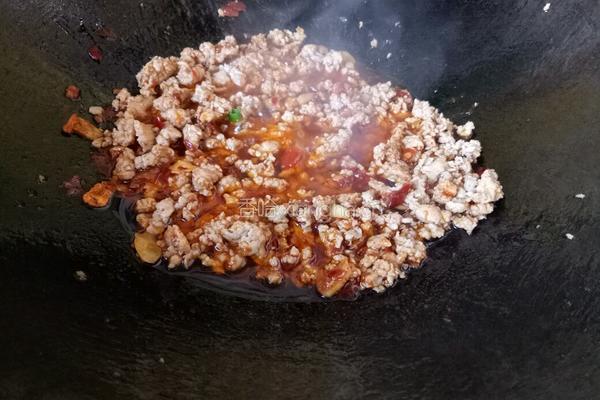 茄子肉沫的做法图解10