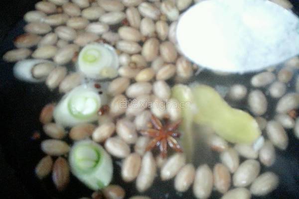 煮五香花生米的做法图解4