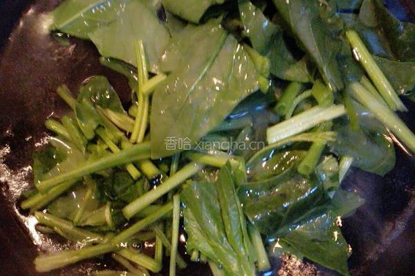 菠菜虾皮蛋花汤的做法图解1