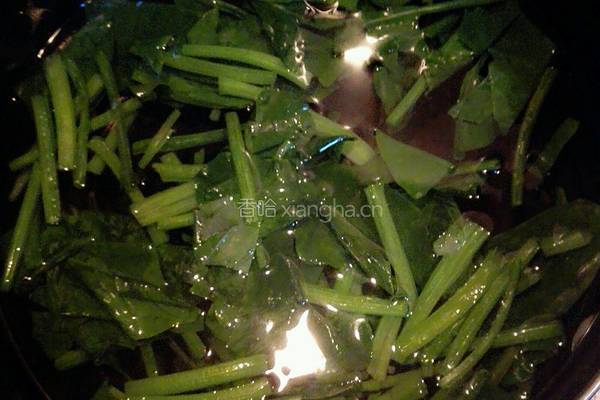 菠菜虾皮蛋花汤的做法图解3