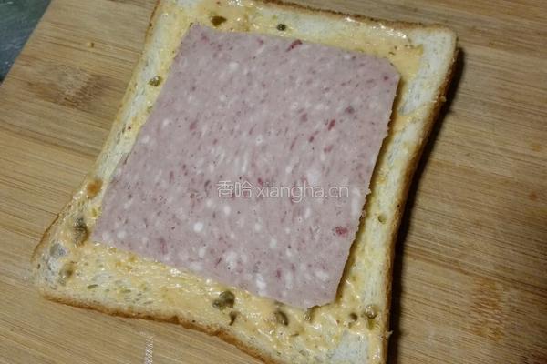 午餐肉三明治的做法图解2