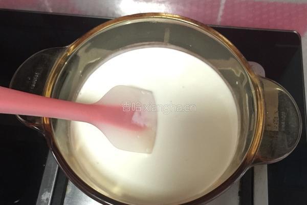 奶方牛奶冻的做法图解3