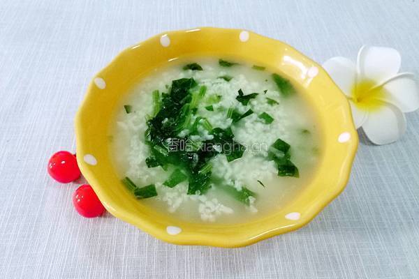 菠菜粥的做法图解1