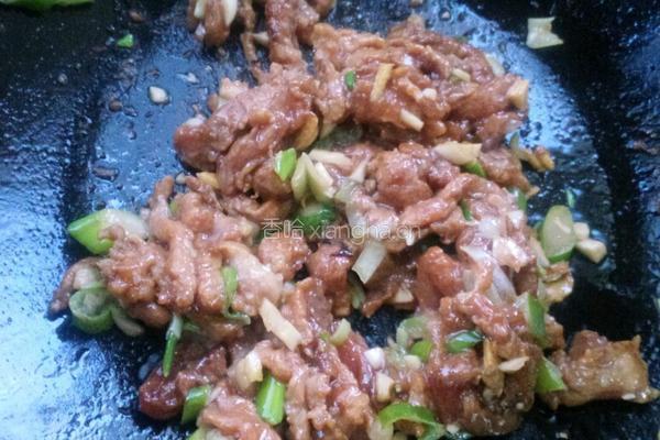 肉丝炒洋葱的做法图解8