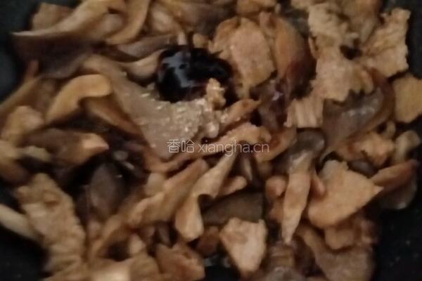 蘑菇炒肉片的做法图解6