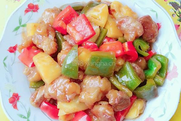 菠萝咕噜肉的做法图解1
