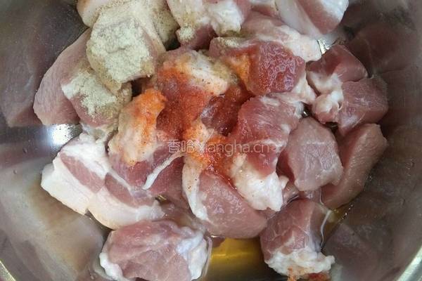 菠萝咕噜肉的做法图解3