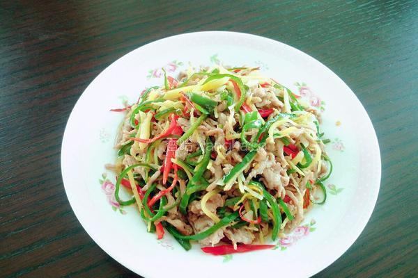 线椒炒肉丝的做法图解13