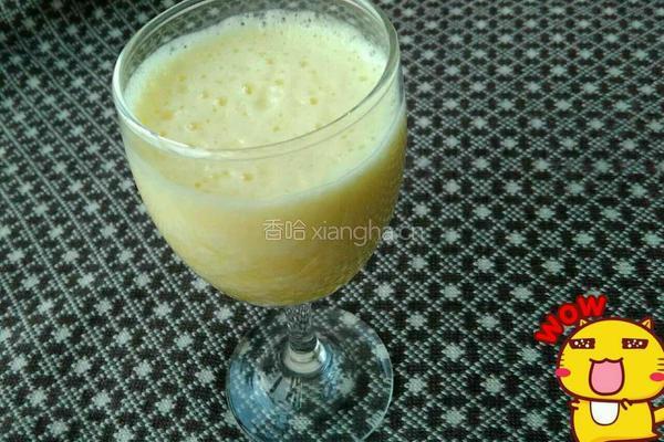 鲜榨菠萝汁