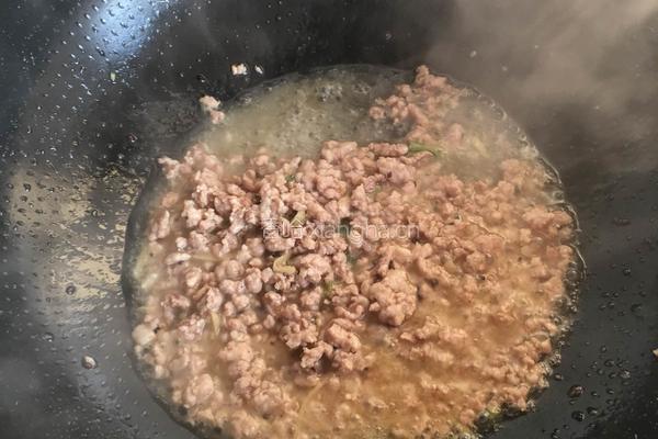 土豆丝炒肉末的做法图解4
