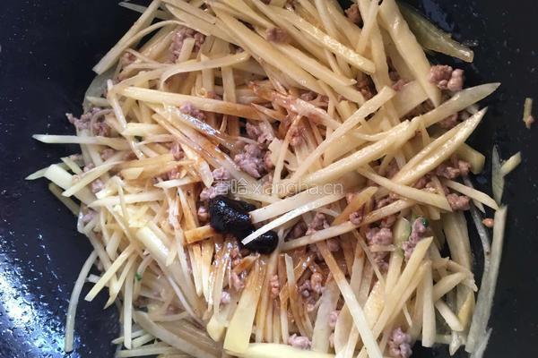 土豆丝炒肉末的做法图解5