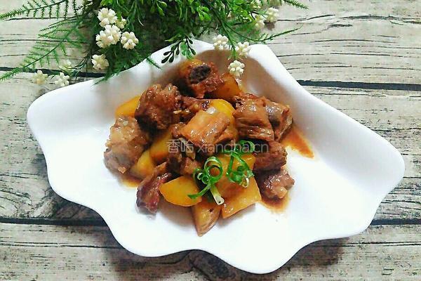 排骨烧土豆的做法图解12
