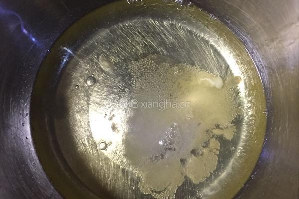 8寸原味戚风蛋糕的做法图解3