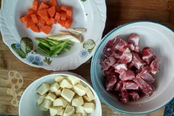 番薯咕噜肉的做法图解2