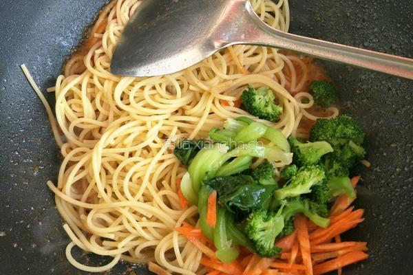 肉丸意大利面的做法图解15