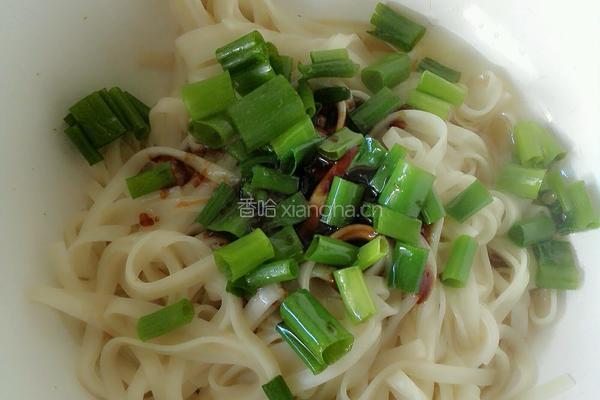 葱油拌面的做法图解8