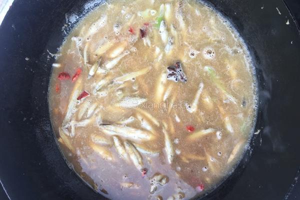 小鱼咸菜的做法图解9