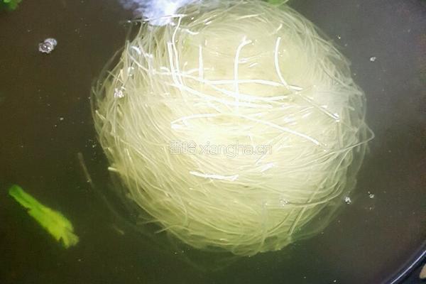 菠菜拌粉丝的做法图解4
