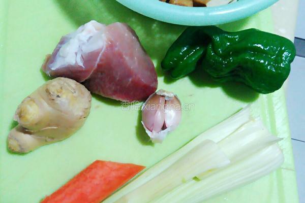 香干炒肉丝的做法图解1