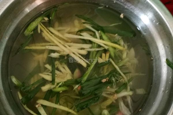 大盘蒸鱼的做法图解4