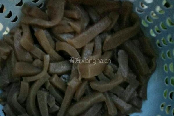 三椒兔肉的做法图解3