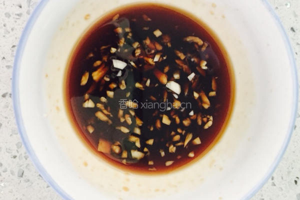 陈醋菠菜花生米的做法图解2