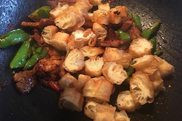 油条回锅肉的做法图解7