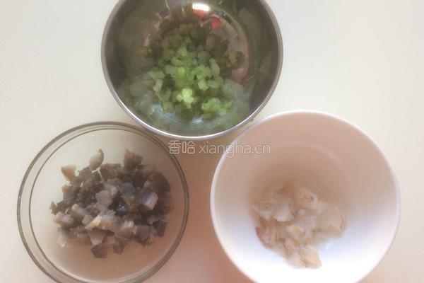 海参粥的做法图解2