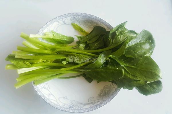 菠菜鸡蛋羹的做法图解1