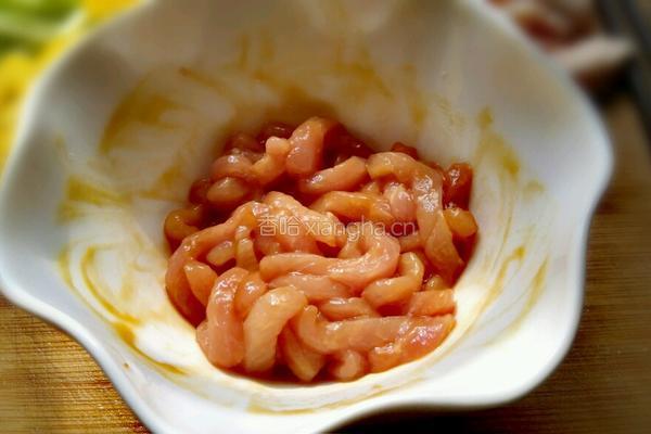 黄豆芽炒肉丝的做法图解4