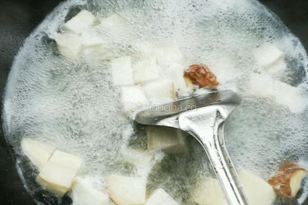 菠萝咕噜素肉的做法图解3