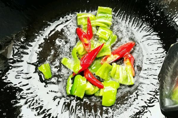菠萝咕噜素肉的做法图解8