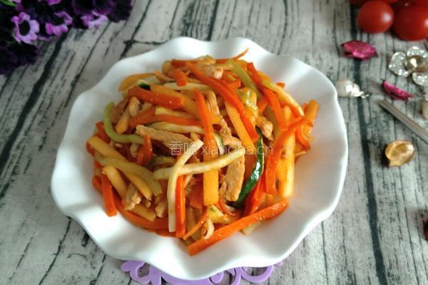 苹果炒鸡肉丝