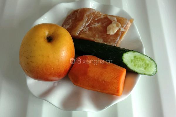 苹果炒鸡肉丝的做法图解1