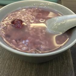 黑米蜂蜜粥的做法[图]