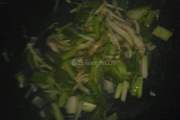 蟹味菇豆腐汤的做法图解3