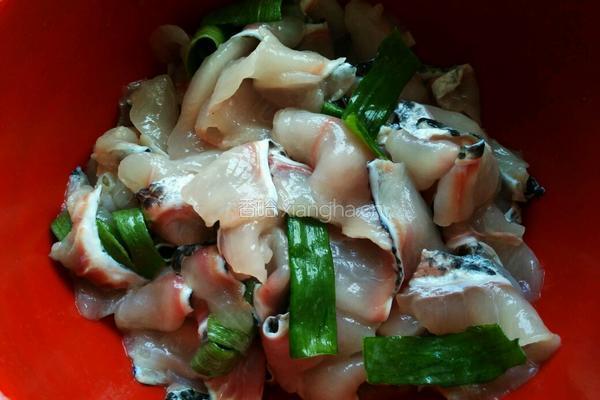 雪菜黑鱼片的做法图解4