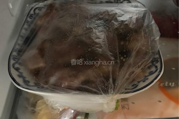 竹筒蒸排骨的做法图解5