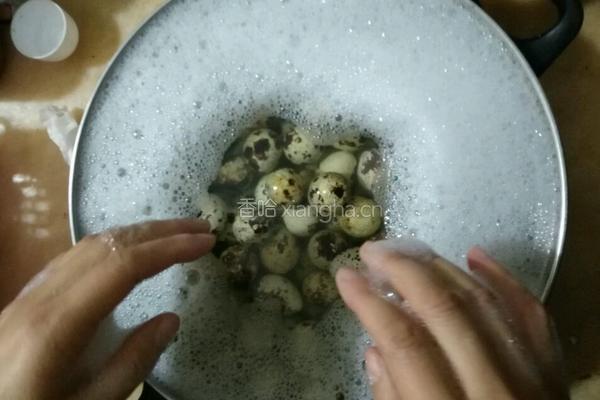 自制卤蛋的做法图解1