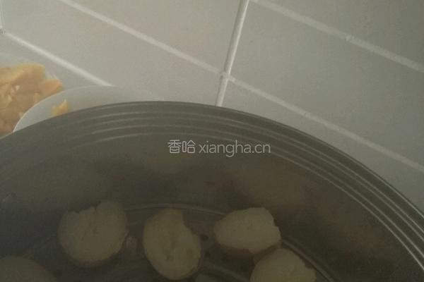 浇汁土豆泥的做法图解2