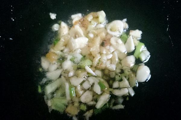 鱼香黄瓜丁的做法图解5