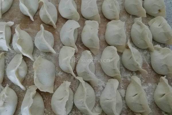 猪肉西葫芦水饺的做法图解13