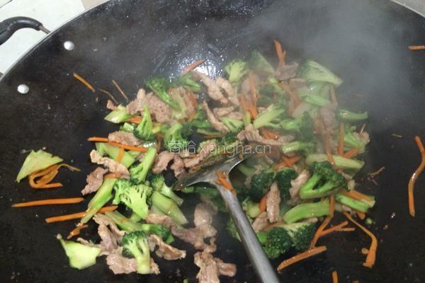 西蓝花炒肉丝的做法图解9