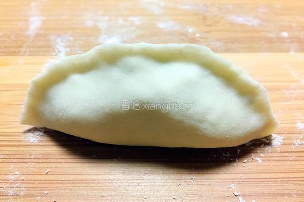 花边饺子（猪肉韭菜馅）的做法图解15