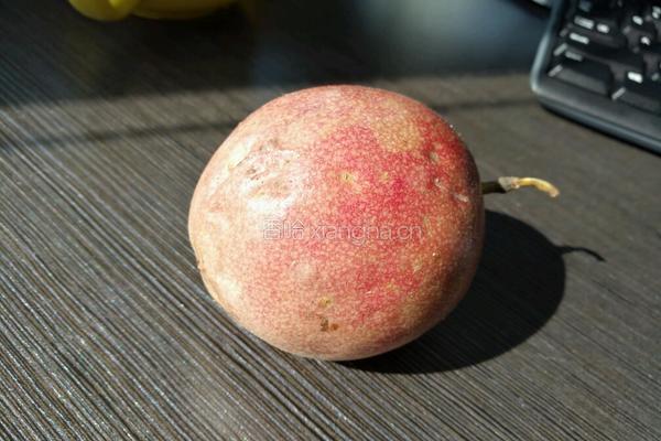百香果蜂蜜茶的做法图解1