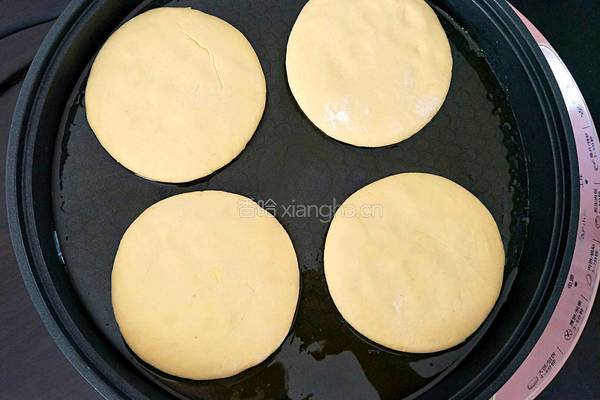 玉米白面发面饼的做法图解9