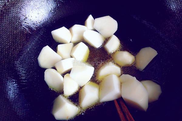 鹌鹑蛋炒地三鲜的做法图解7